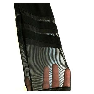 Chevron mesh ankle leggings NWOT